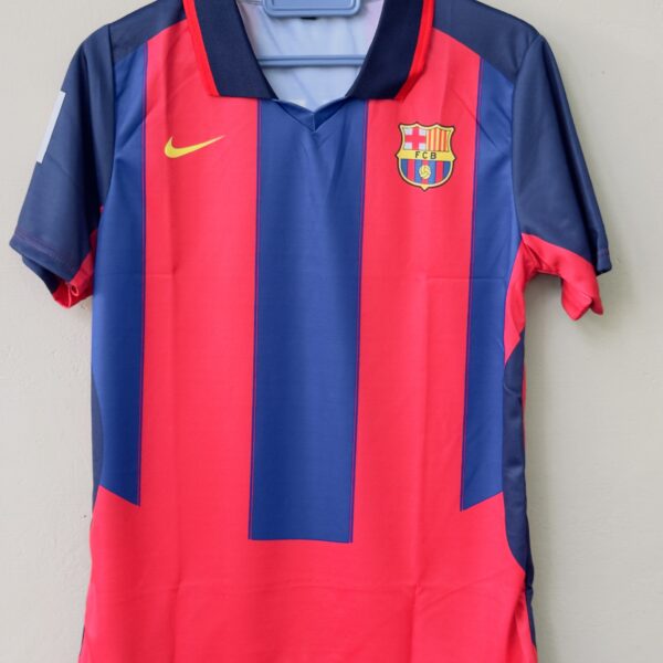 BARCELONA 2003-04 HOME KIT RONALDINHO POLO