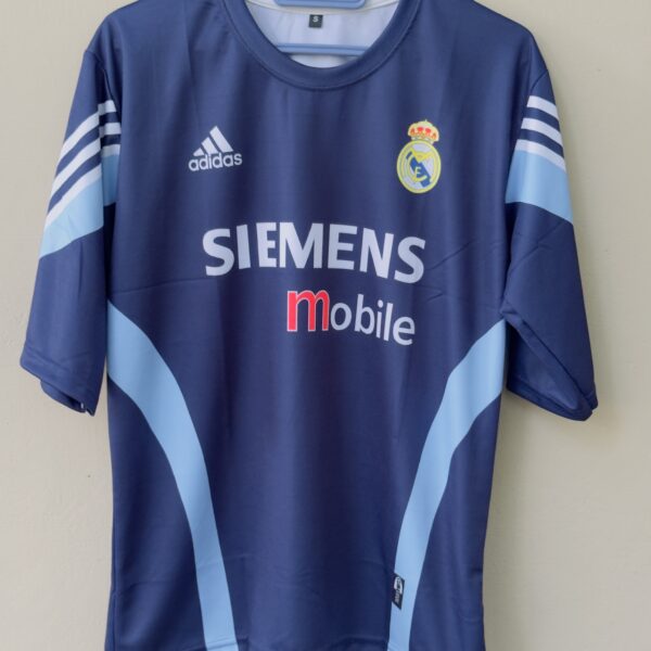 CARLOS REAL MADRID RETRO CARLOS FIVESLEEV