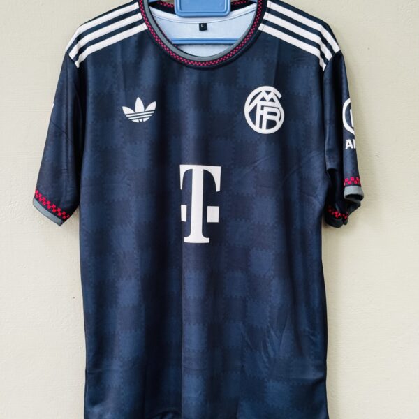 Bayern Munich 2025-26 THIRD KIT HALFSLEEV